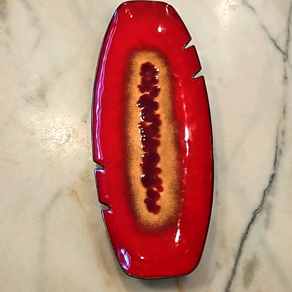 RARE MID CENTURY MODERN METAL AND ENAMEL OVAL ASHTRAY